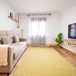 Mercadin By Silastur Apartment Oviédo